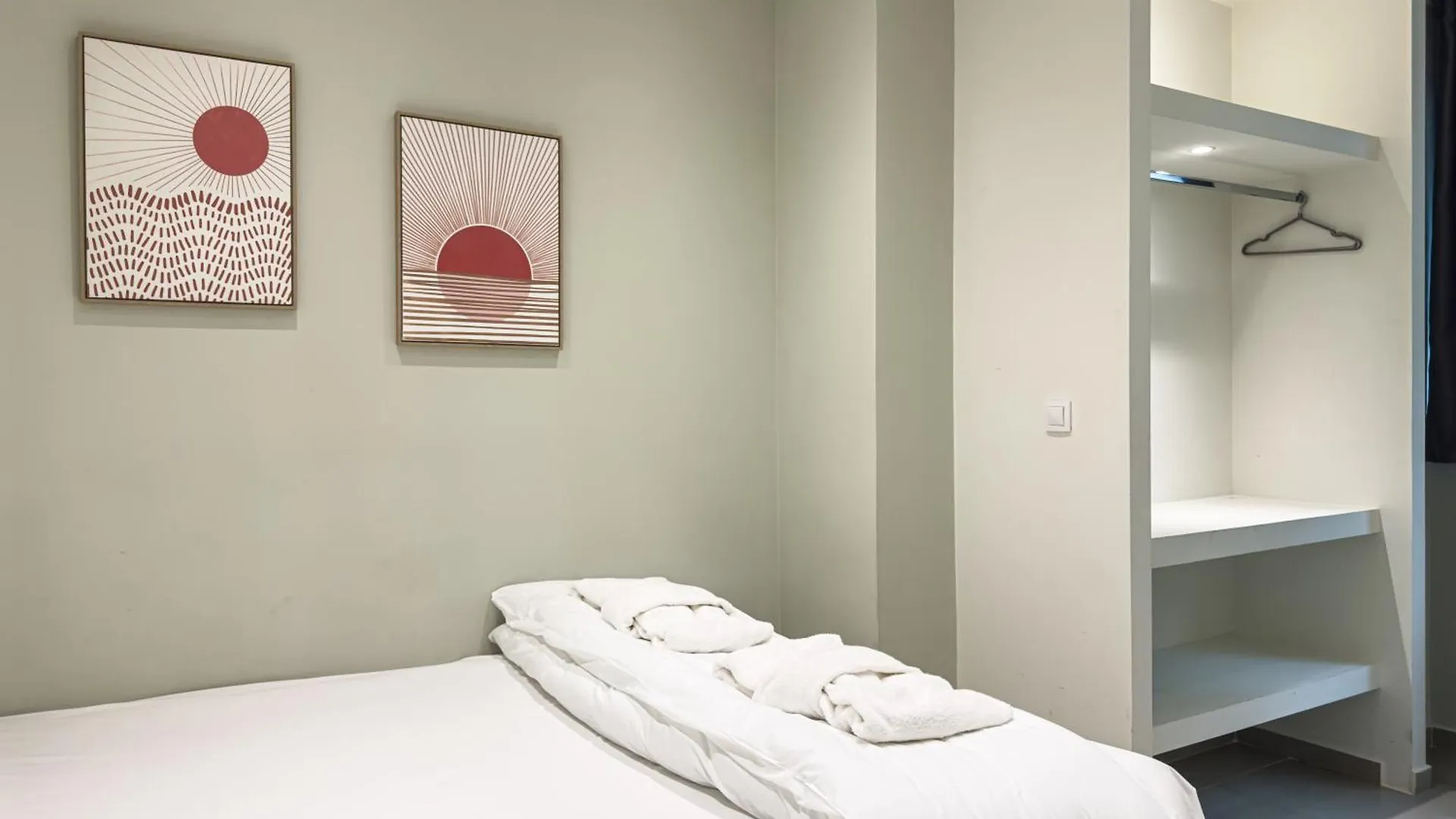 Palama Urban Vibes By Proliving Hospitality Soluň 0*,